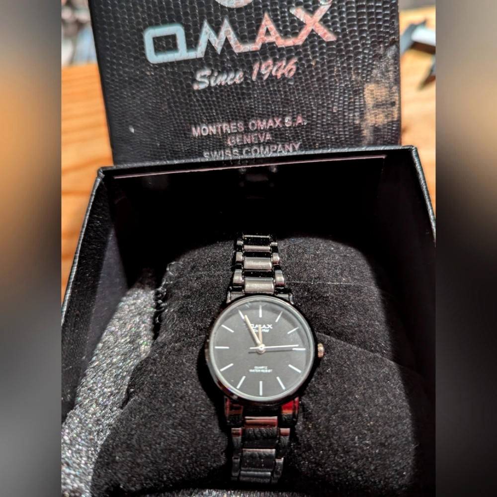Classic OMAX Designer Waterproof Stainless Steel Rhodium Pltd Dress lady's watch